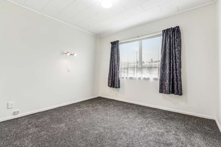 9 Holloway Place Forest Lake_5