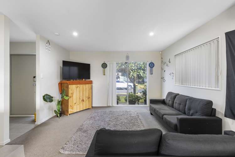 9 Pipipi Crescent Takanini_8