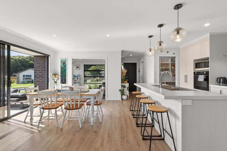 180 Adler Drive Ohauiti_7