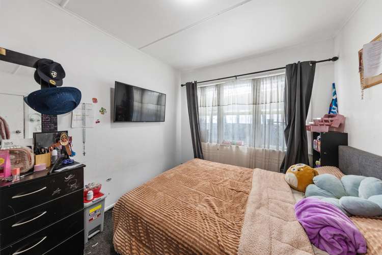9 Farmer Street Mangere East_6