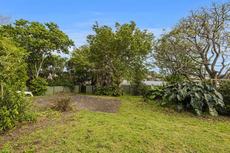 23 Station Road Kamo_24