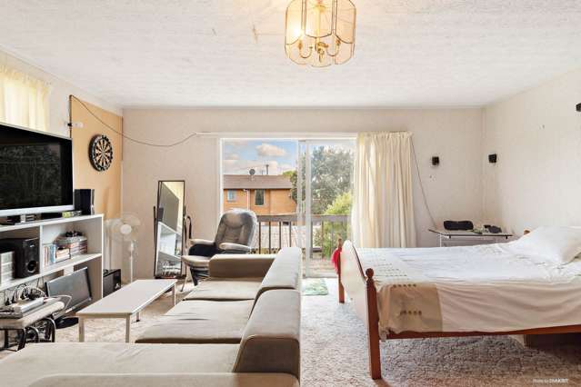 64 Flanshaw Road Te Atatu South_4