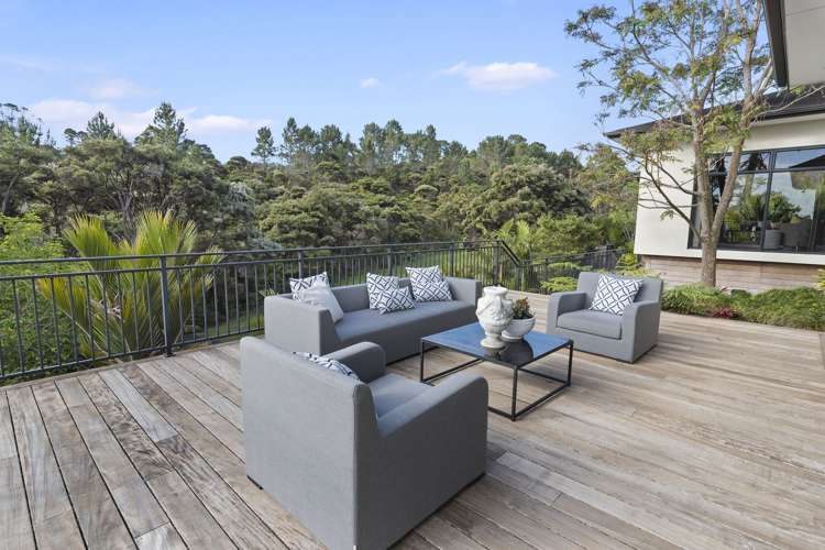 60 James Paige Lane Riverhead_33