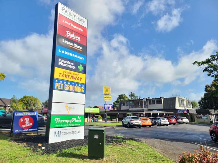 Unit 6B/2-10 Rushgreen Avenue_0