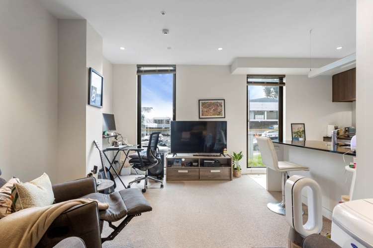 103/8 Nugent Street Grafton_1