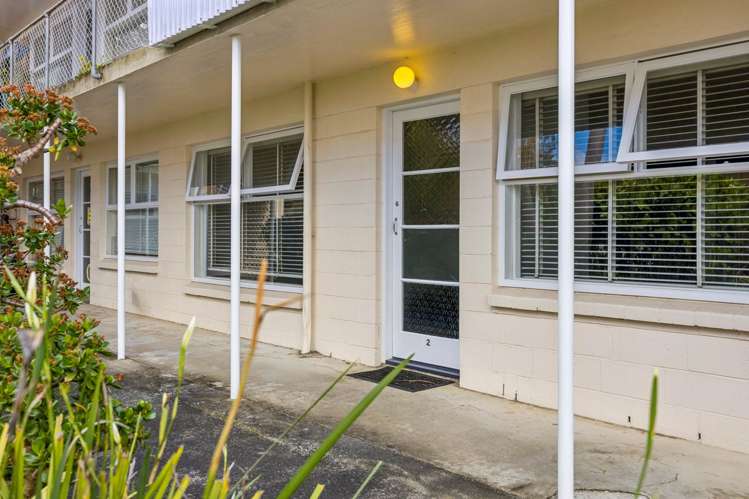 2/145 Bassett Road Remuera_1