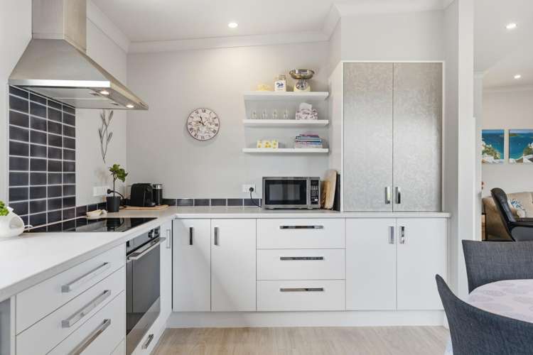 107/61 Golden Sands Drive Papamoa_11