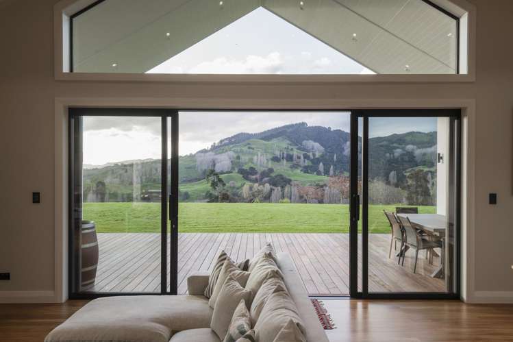 425 Clarks Beach Road_4