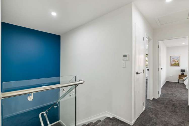 17B Martin Place Kelston_18