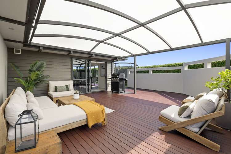 9 Sampson Avenue Waiwhakaiho_5