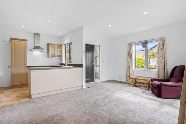 3/372 Yaldhurst Road Russley_2