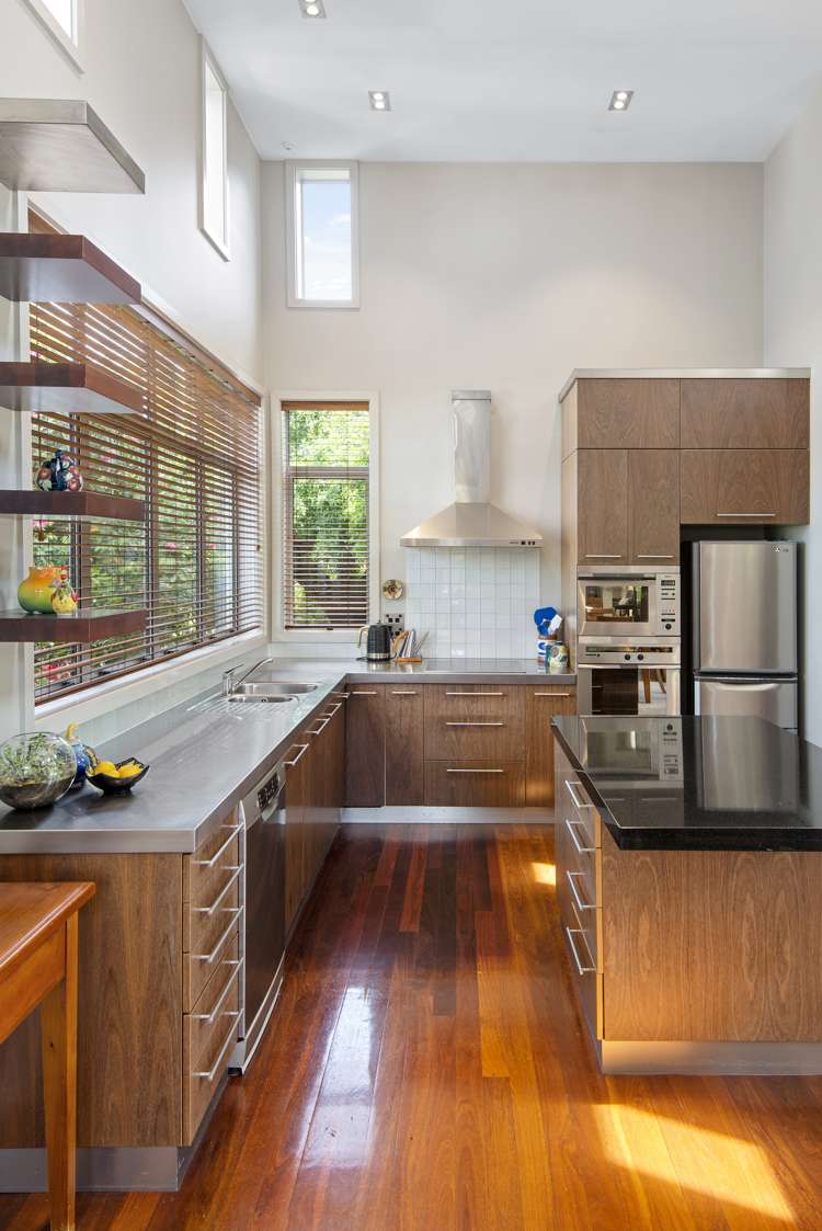 33 Wroxton Terrace Merivale_9