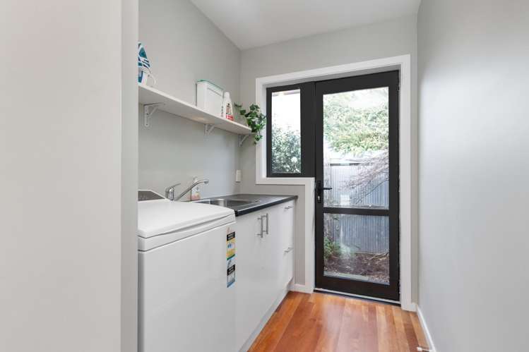 14a Munro Street Redwood_13