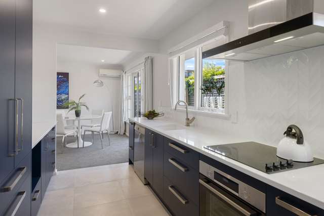 2/148 Leinster Road Merivale_4