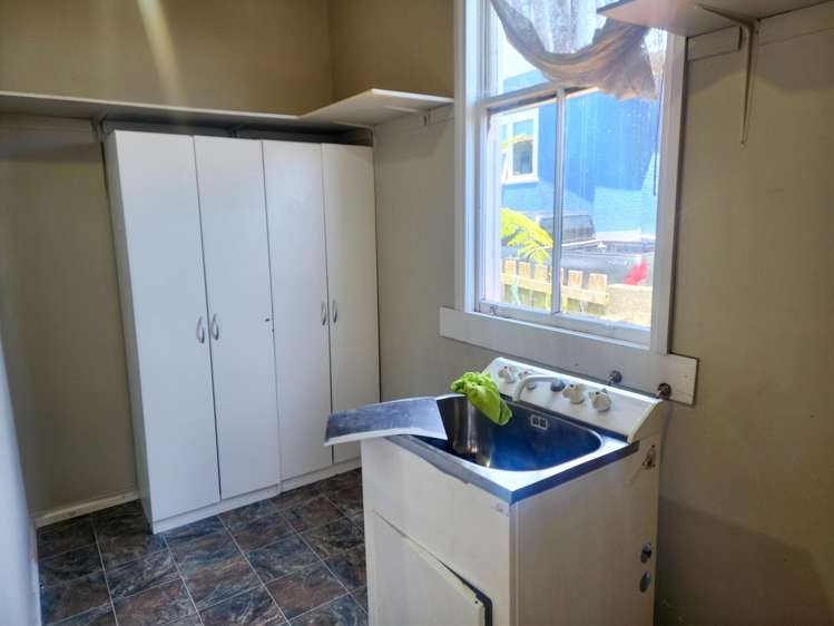 20 Cowper Street Greymouth_22