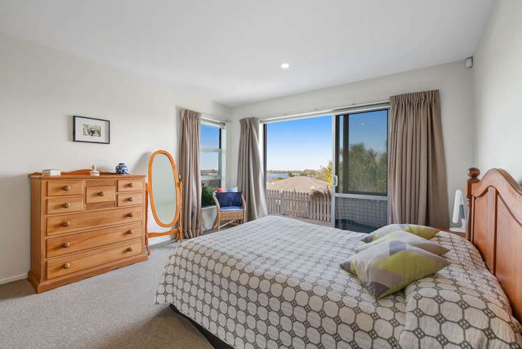 6 Portland Park Road Silverdale_10