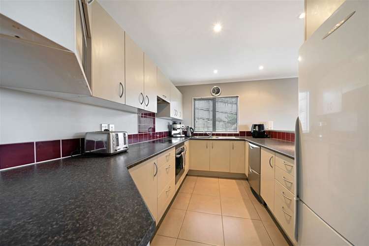 1/271 Sturges Road Henderson_6