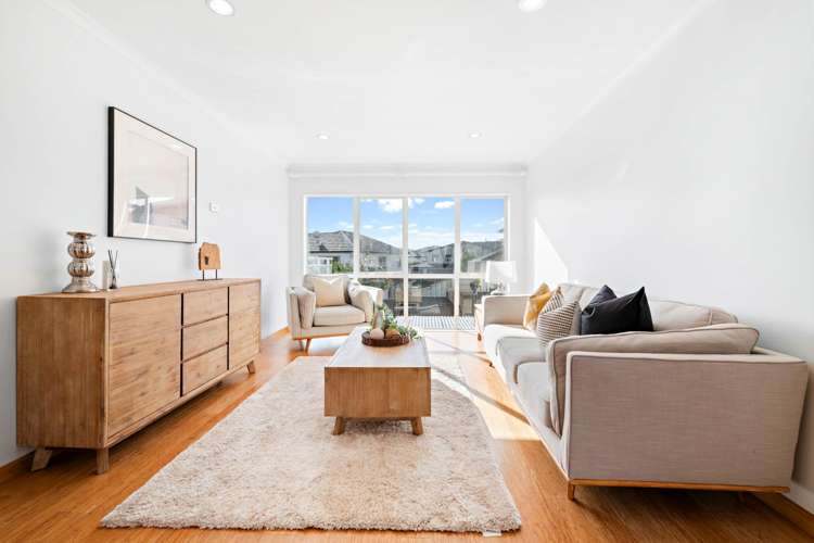 8 Brancott Place Flat Bush_16