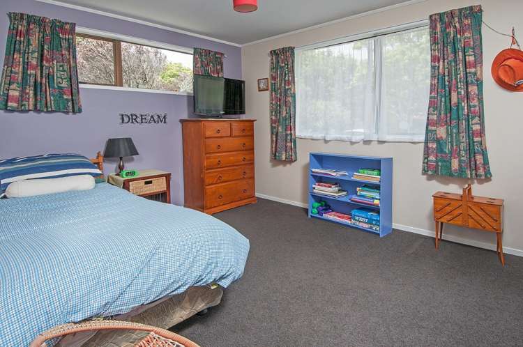 5 Glucina Place Glen Eden_9