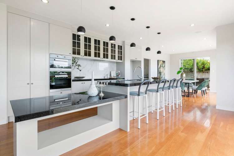 24 Remuremu Street Long Bay_22