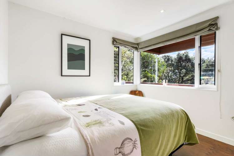 31 Lone Kauri Road Karekare_14