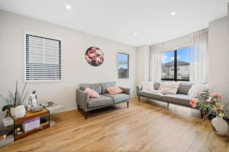 17 Lisnoble Road Flat Bush_6