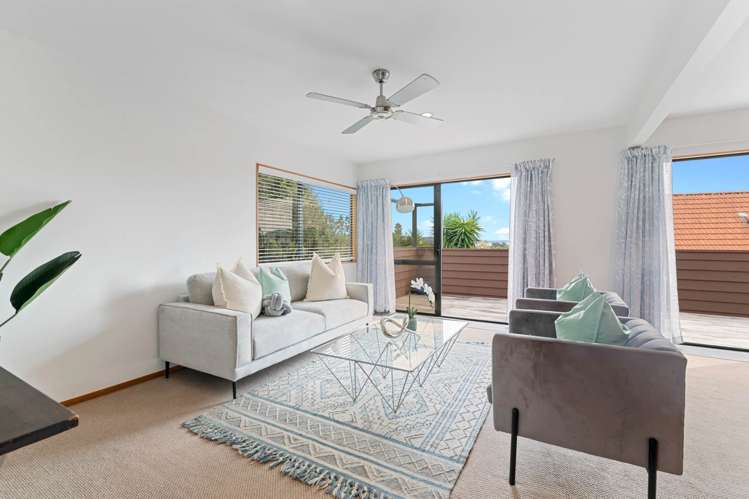 7/96 William Bayes Place Red Beach_5
