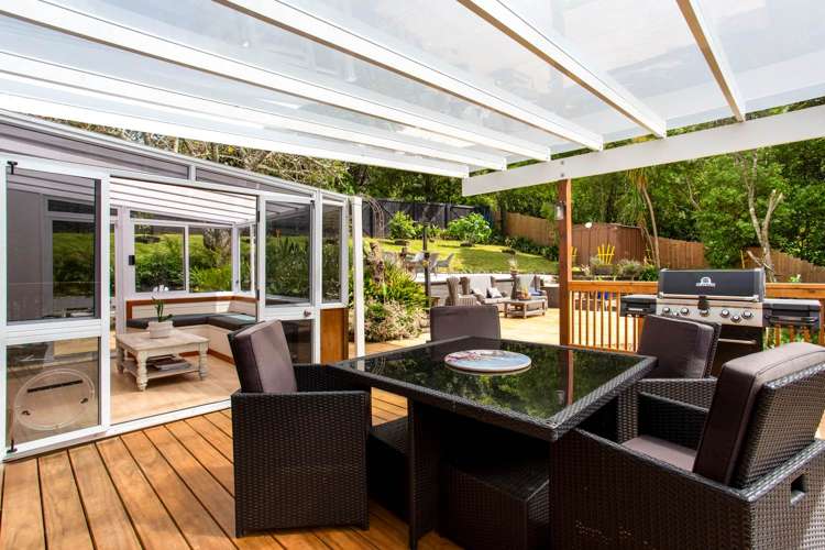 18 Dene Court Lane Greenhithe_15