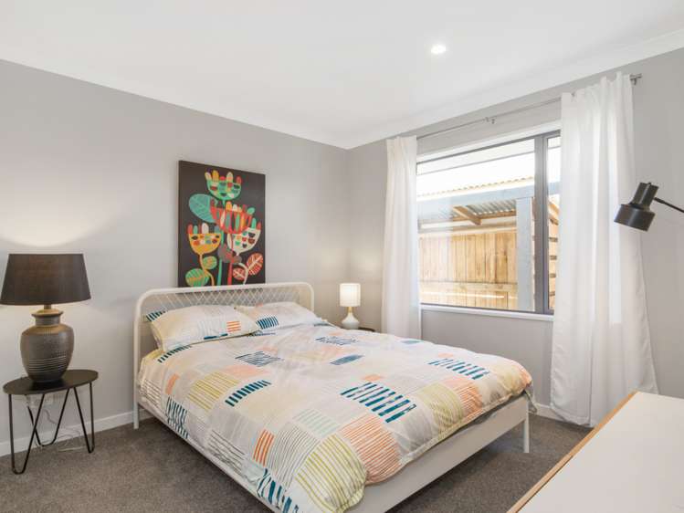 21 Corsair Crescent Burleigh_13