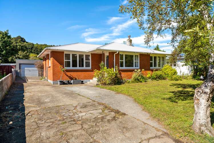 666 Main Road North Te Marua_6