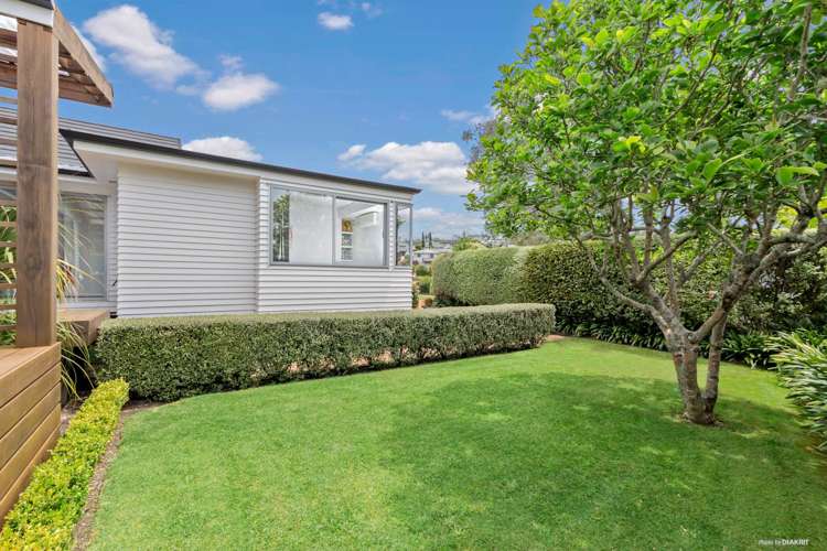 9 Shelly Beach Parade Cockle Bay_18