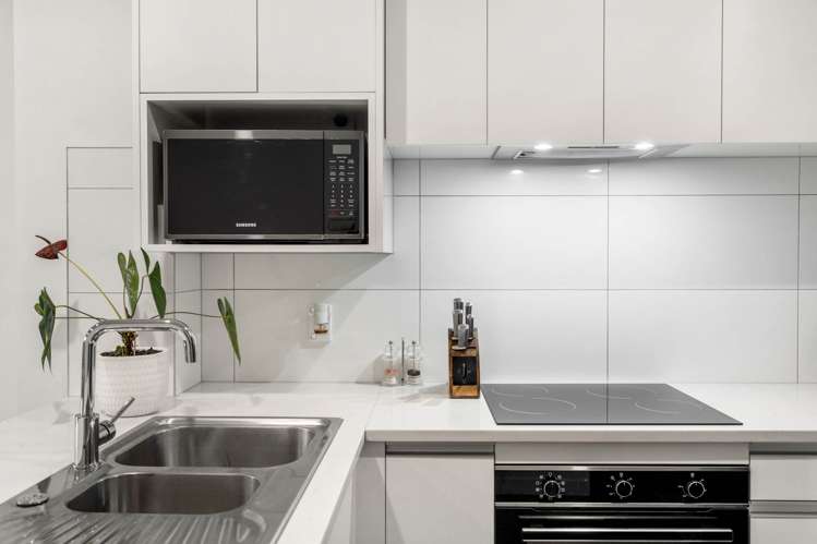 6/3 Abbotleigh Avenue Te Atatu Peninsula_6