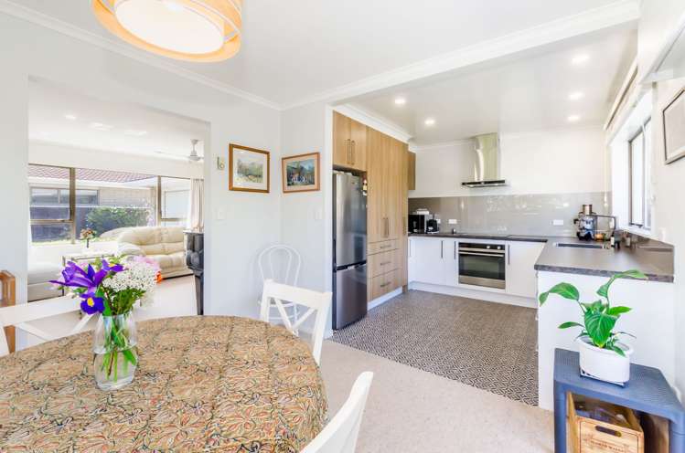 6a Rewarewa Crescent Waikanae_6