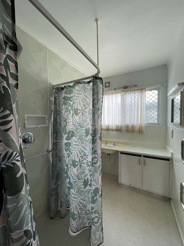 2/18 Cliff Road Tauranga Central_4