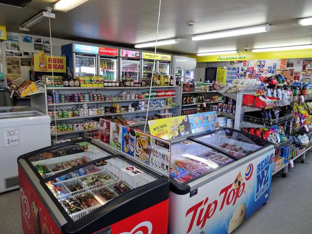 50-52 Main Rd Fox Glacier_2