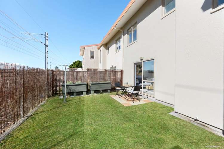 5 Lockington Avenue Henderson_15