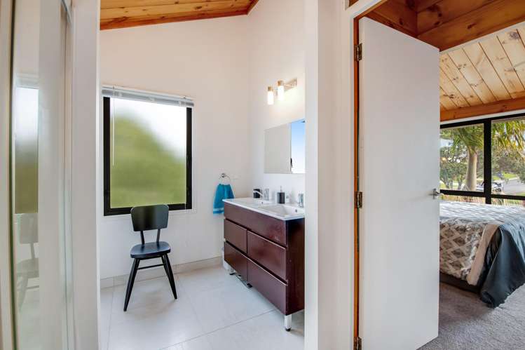 124 Pacific Parade Army Bay_14