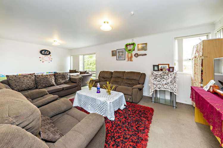 14 Frobisher Way Clendon Park_9