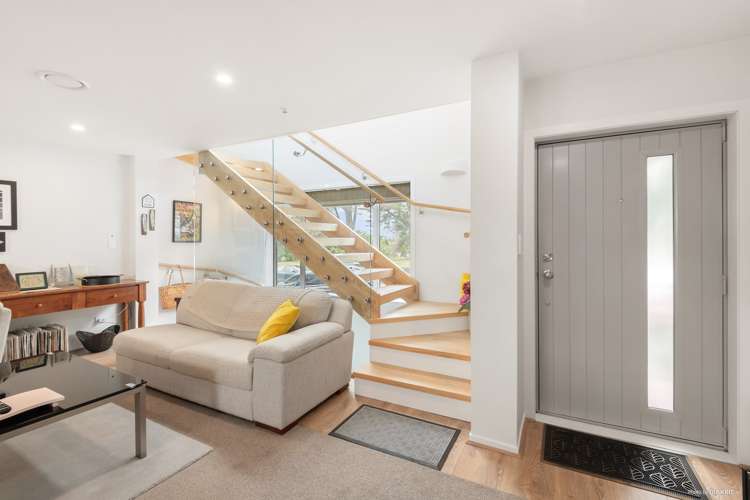 4/19 Ruakiwi Road Hamilton Lake_5