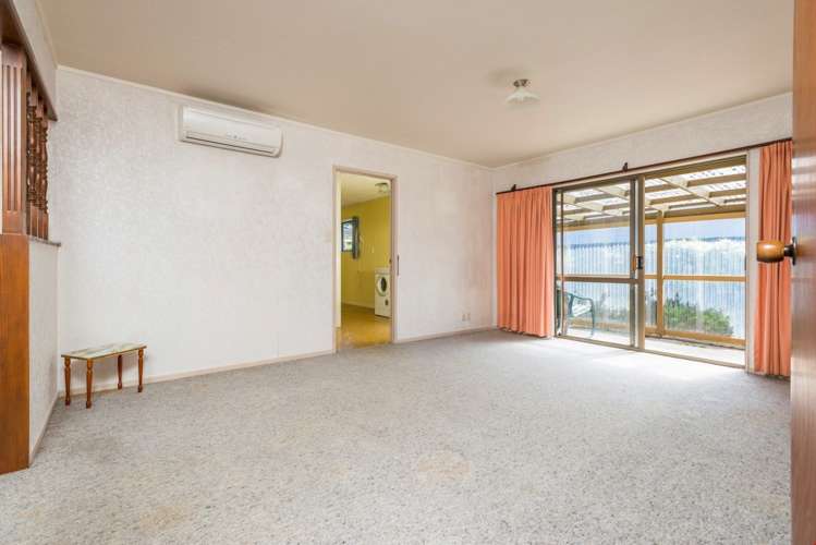 2/1a Clark Road Pahurehure_6