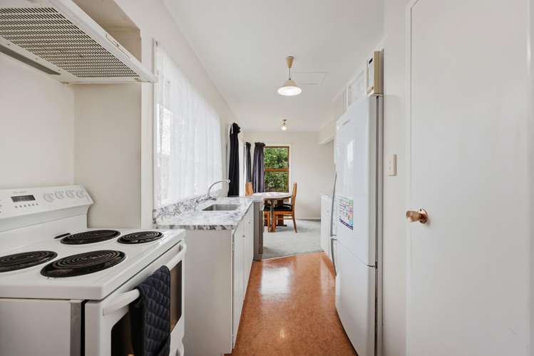 2/23 Butley Drive Farm Cove_12