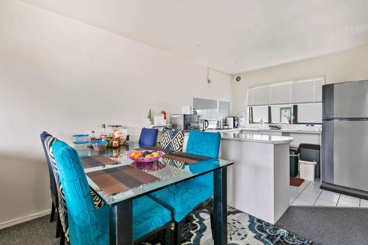 7/12 Ambrico Place New Lynn_9
