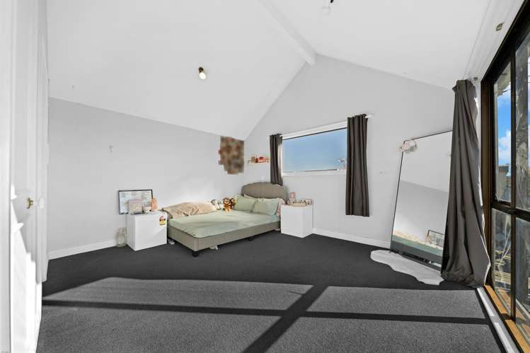 112 Edinburgh Street Pukekohe_14