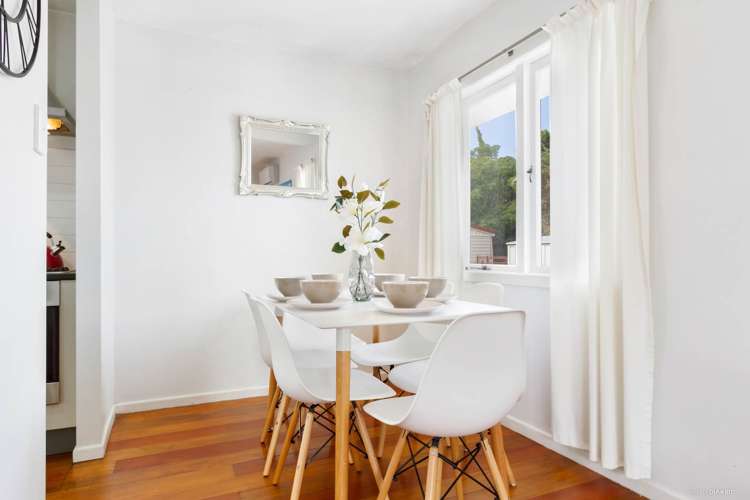 17 Vera Road Te Atatu South_7