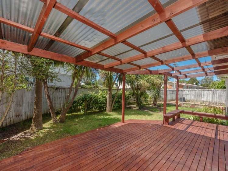 16 Johnson Street Dinsdale_11