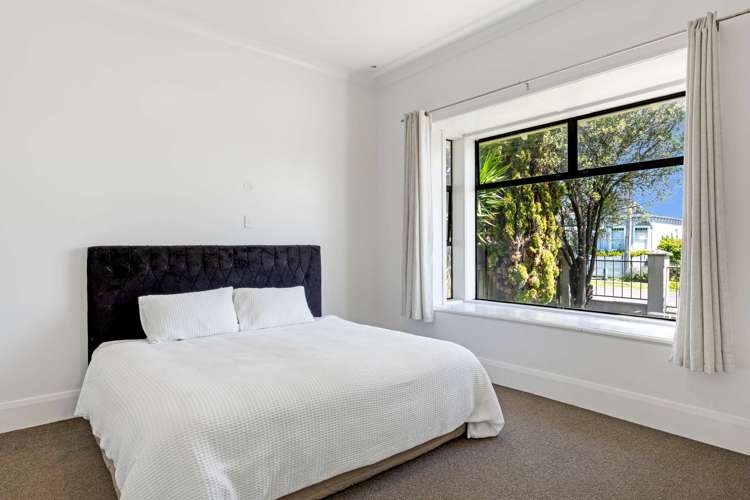 2 Cobden Street City Centre_13