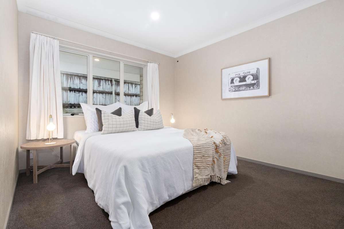 100 Reynolds Road_5