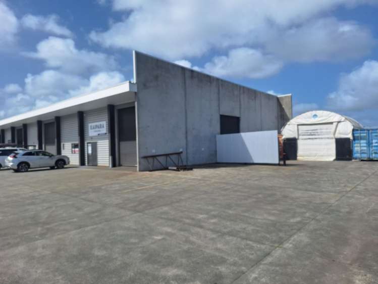 79 E Mill Road Helensville_1