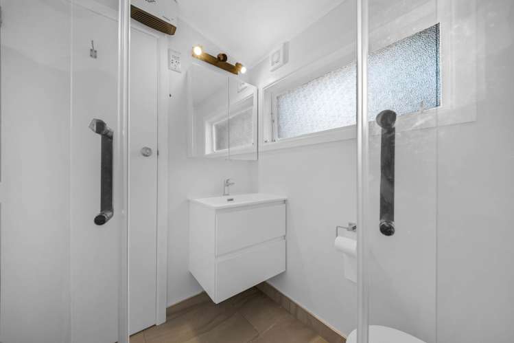 37 David Avenue Hillpark_19