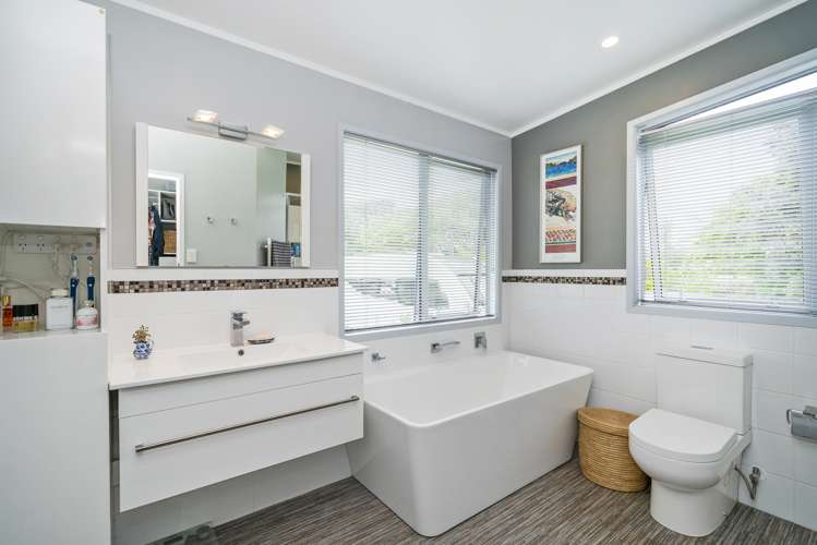 27 Dunlop Drive Pauanui_15